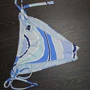 Hollister Swim Bottom (SIZE L)